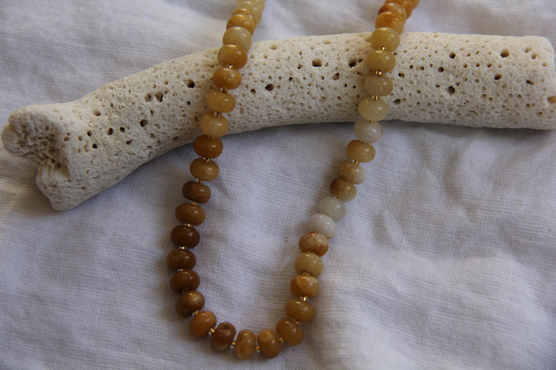 honey colored beaded gemstone necklace