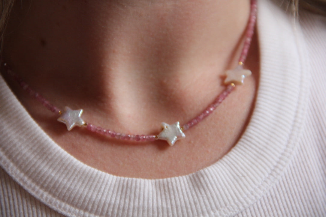 Lizzie Star Necklace