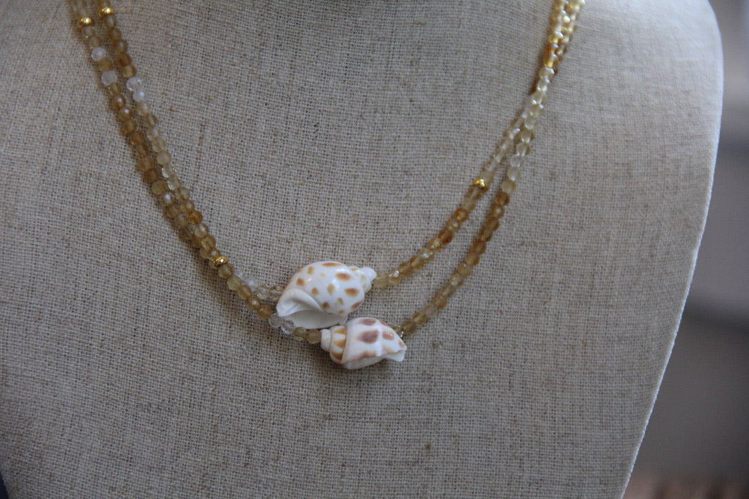 Ginger Shell Necklace