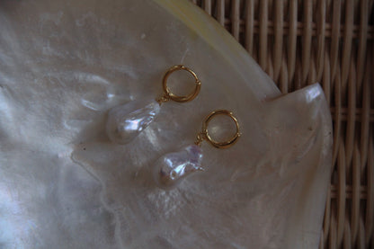 LouLu Earrings Highland Huggie Hoop Pearl Earrings