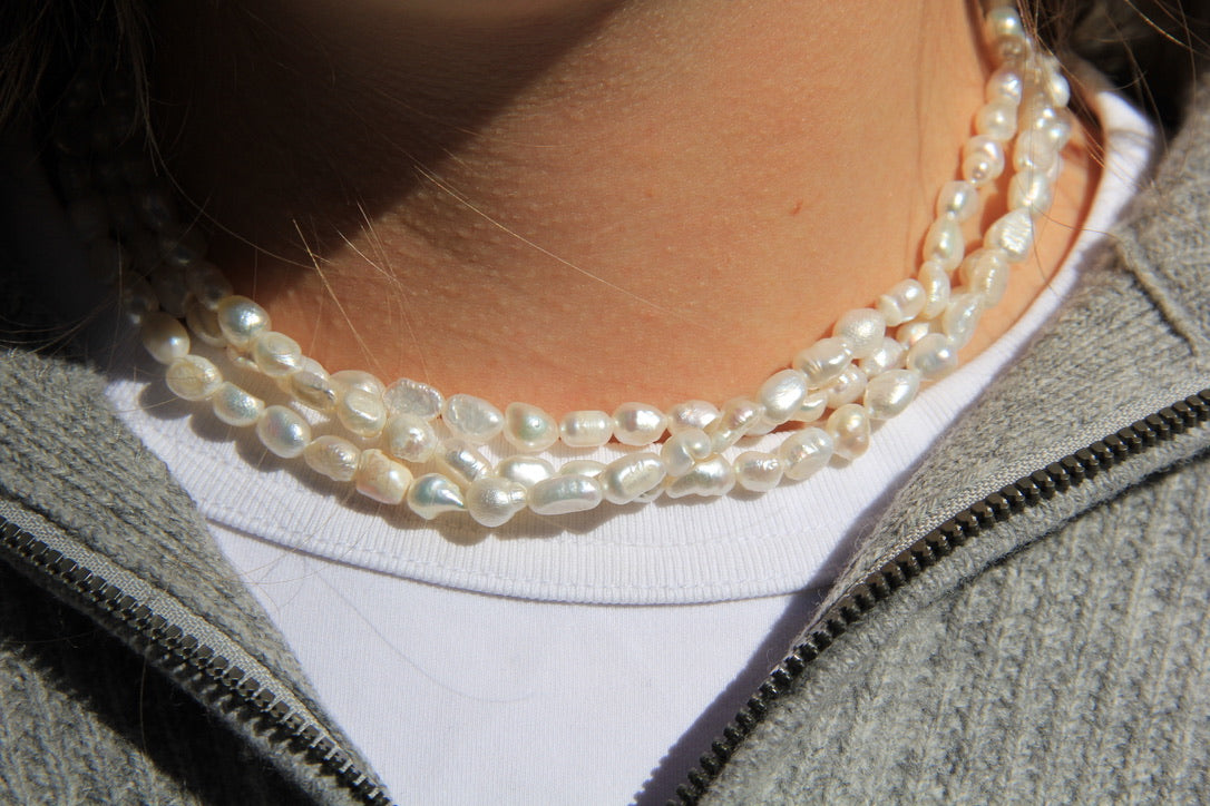 LouLu Highland Triple Strand Pearl Choker