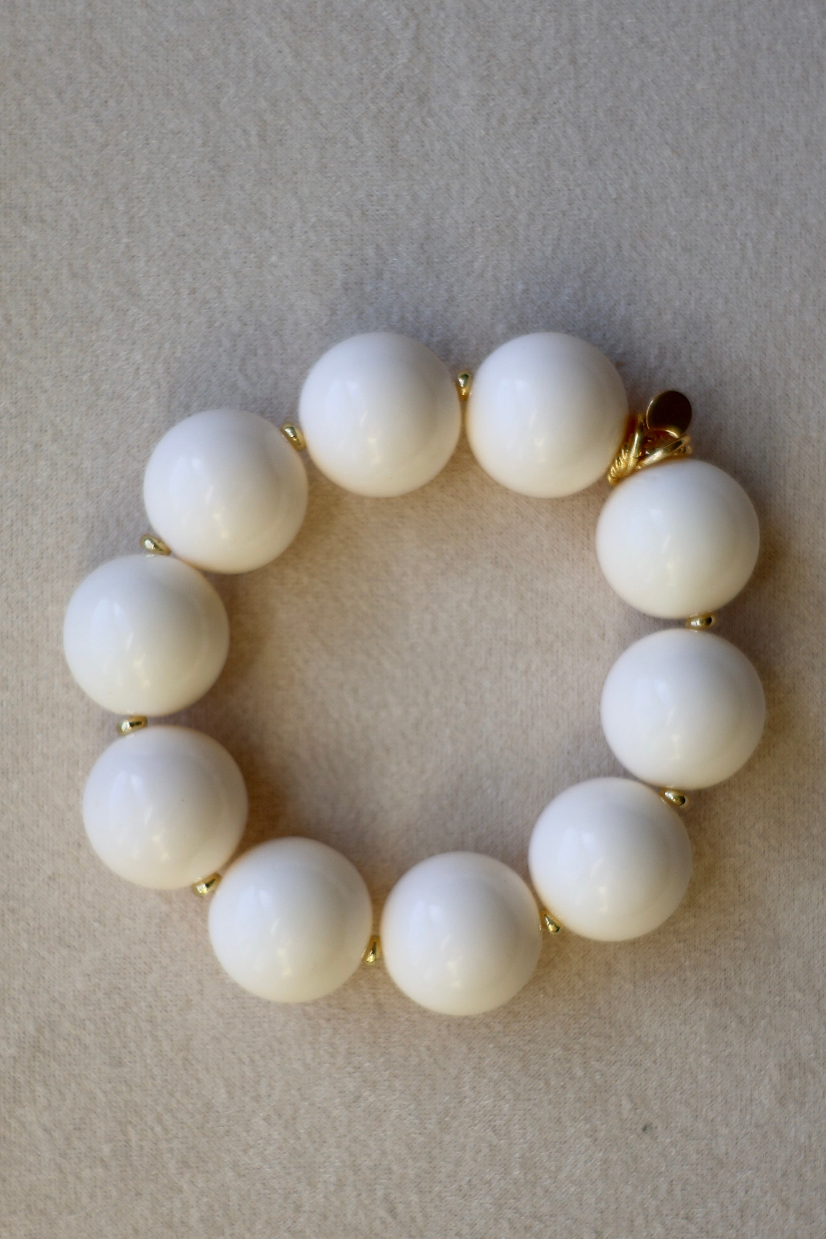 LouLu Ivory - Big Bauble Bracelet