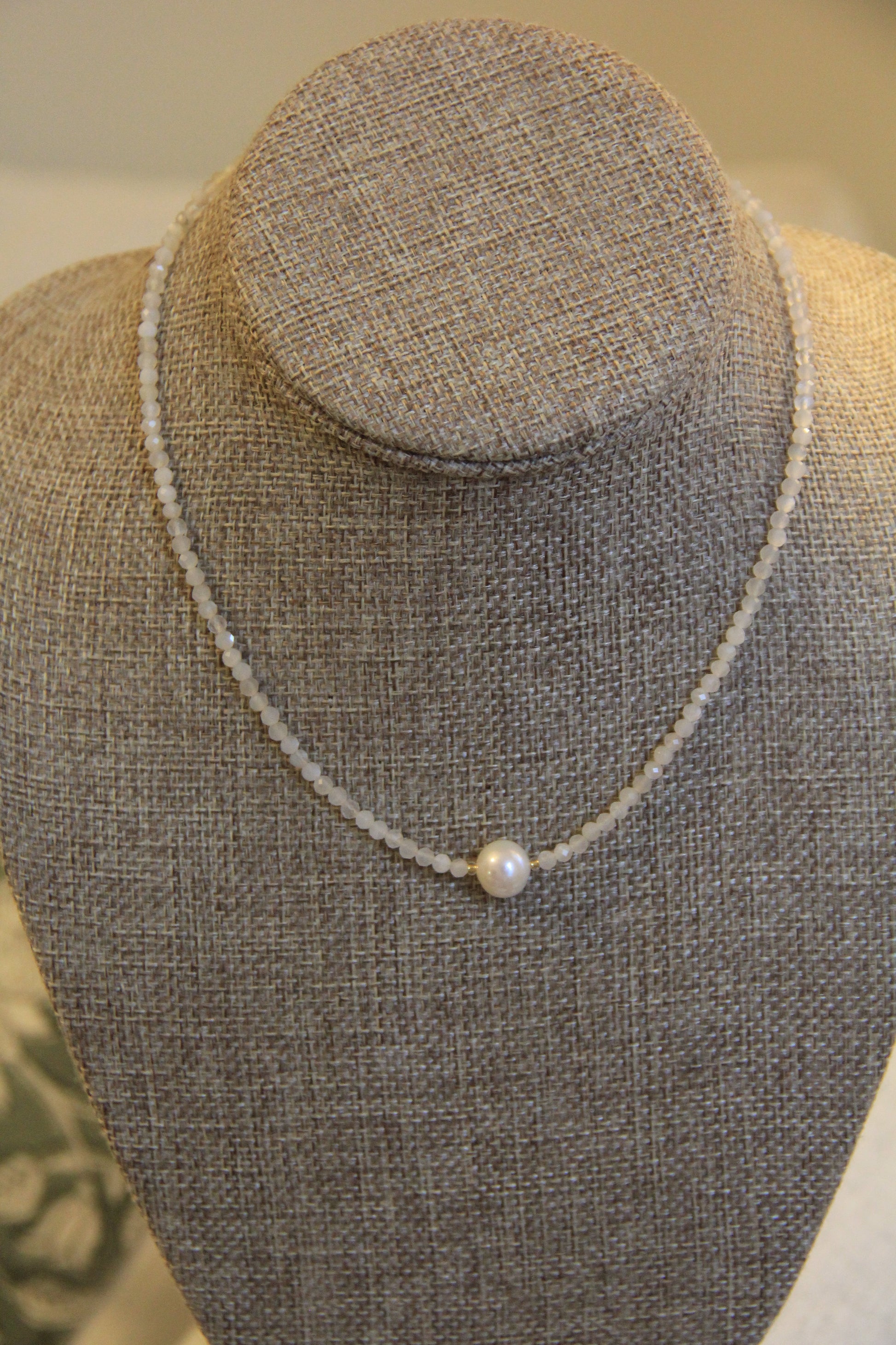 LouLu Necklaces Cream Abby Pearl Choker Necklace