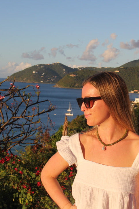 LouLu Necklaces Hallie Pearl Pendant in Fern Green