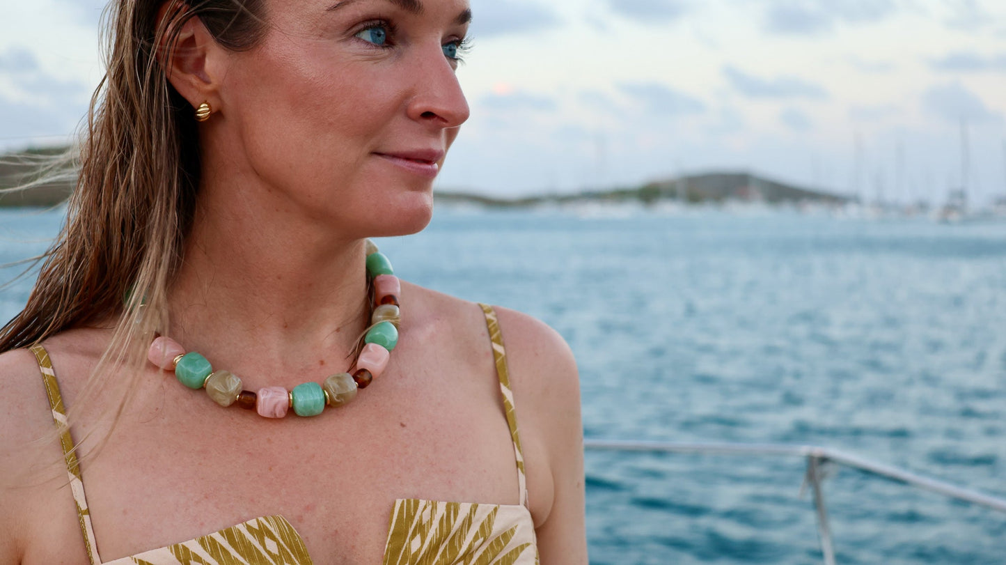 LouLu Necklaces RESIN MULTI